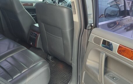 Volkswagen Touareg III, 2010 год, 1 250 000 рублей, 10 фотография