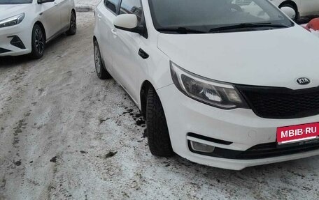 KIA Rio IV, 2018 год, 723 000 рублей, 3 фотография