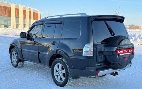 Mitsubishi Pajero IV, 2007 год, 1 395 000 рублей, 3 фотография