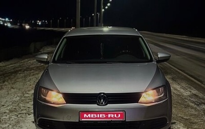 Volkswagen Jetta VI, 2013 год, 1 100 000 рублей, 1 фотография