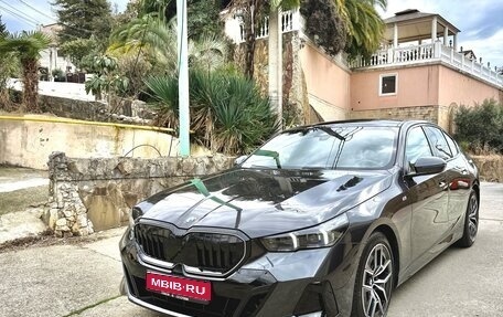 BMW 5 серия, 2023 год, 6 910 000 рублей, 1 фотография