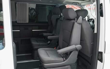 Volkswagen Multivan T5, 2010 год, 1 890 000 рублей, 10 фотография