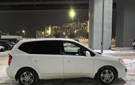 KIA Carens III (RP), 2011 год, 750 000 рублей, 4 фотография