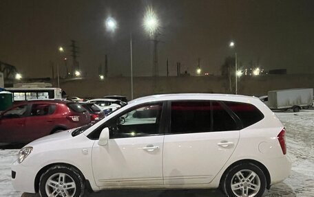 KIA Carens III (RP), 2011 год, 750 000 рублей, 9 фотография