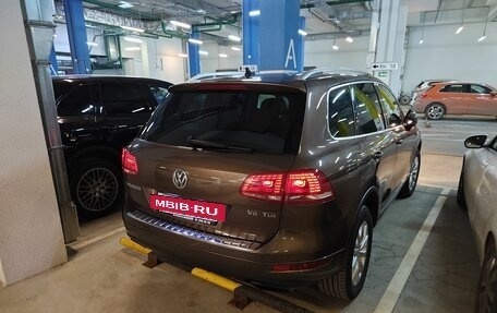 Volkswagen Touareg III, 2013 год, 2 600 000 рублей, 2 фотография