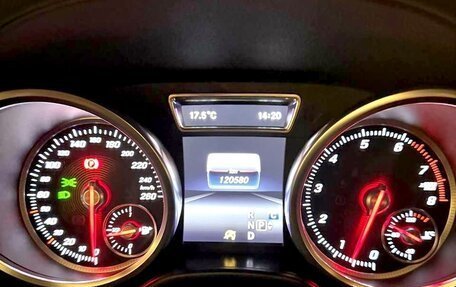 Mercedes-Benz GLS, 2017 год, 5 000 000 рублей, 26 фотография