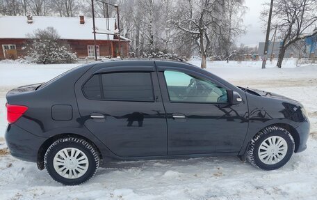 Renault Logan II, 2016 год, 790 000 рублей, 4 фотография
