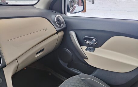 Renault Logan II, 2016 год, 790 000 рублей, 14 фотография