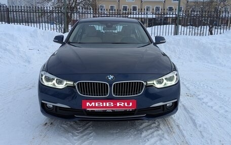 BMW 3 серия, 2018 год, 2 990 000 рублей, 2 фотография