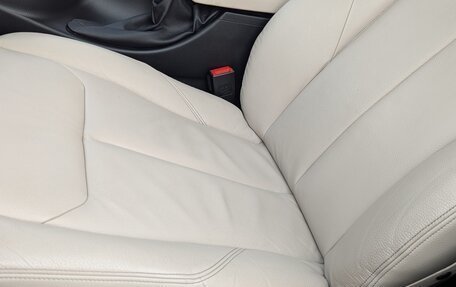 BMW 3 серия, 2018 год, 2 990 000 рублей, 10 фотография