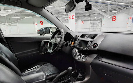 Toyota RAV4, 2010 год, 1 550 000 рублей, 13 фотография