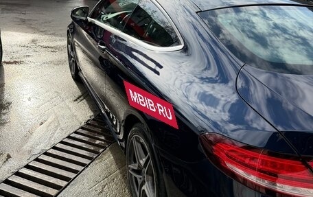 Mercedes-Benz C-Класс, 2018 год, 3 200 000 рублей, 10 фотография