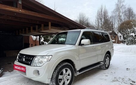 Mitsubishi Pajero IV, 2013 год, 2 100 000 рублей, 6 фотография