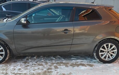 KIA cee'd I рестайлинг, 2011 год, 750 000 рублей, 4 фотография