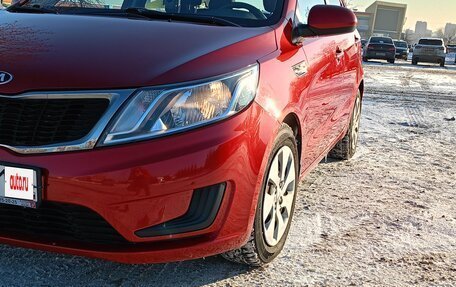 KIA Rio III рестайлинг, 2013 год, 920 000 рублей, 2 фотография