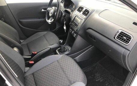 Volkswagen Polo VI (EU Market), 2018 год, 1 345 000 рублей, 9 фотография