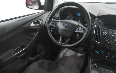 Ford Focus III, 2017 год, 999 000 рублей, 15 фотография