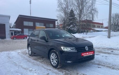 Volkswagen Tiguan II, 2019 год, 2 850 000 рублей, 2 фотография