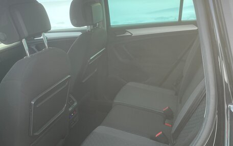 Volkswagen Tiguan II, 2019 год, 2 850 000 рублей, 15 фотография