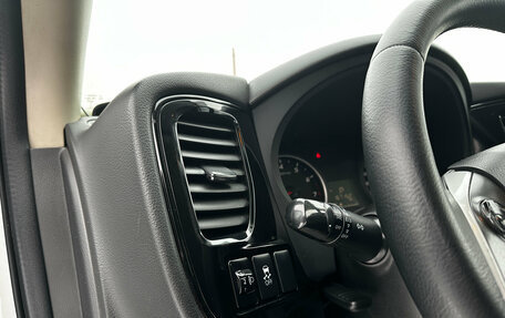 Mitsubishi Outlander III рестайлинг 3, 2014 год, 1 630 000 рублей, 17 фотография