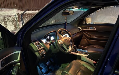 Ford Explorer VI, 2015 год, 2 350 000 рублей, 6 фотография