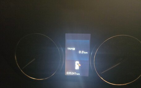 Mitsubishi Outlander III рестайлинг 3, 2022 год, 2 600 000 рублей, 4 фотография