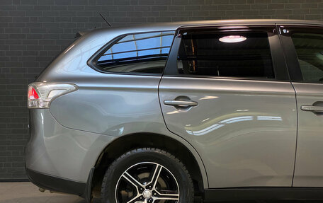 Mitsubishi Outlander III рестайлинг 3, 2012 год, 1 379 000 рублей, 7 фотография