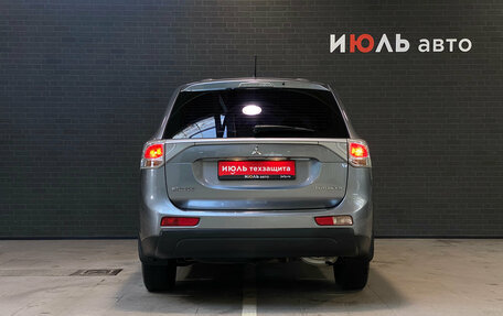Mitsubishi Outlander III рестайлинг 3, 2012 год, 1 379 000 рублей, 6 фотография