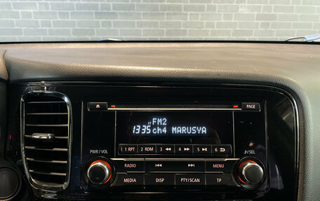 Mitsubishi Outlander III рестайлинг 3, 2012 год, 1 379 000 рублей, 15 фотография