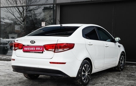 KIA Rio III рестайлинг, 2016 год, 880 000 рублей, 4 фотография