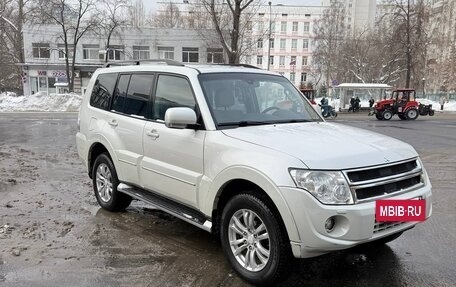 Mitsubishi Pajero IV, 2014 год, 3 750 000 рублей, 2 фотография
