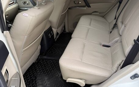 Mitsubishi Pajero IV, 2014 год, 3 750 000 рублей, 13 фотография