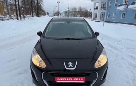 Peugeot 308 II, 2011 год, 350 000 рублей, 3 фотография