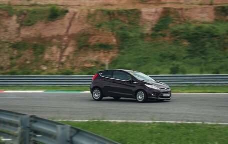 Ford Fiesta, 2008 год, 490 000 рублей, 1 фотография