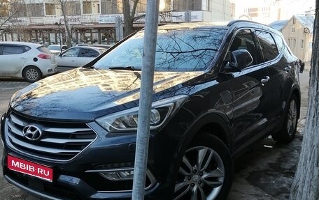 Hyundai Santa Fe III рестайлинг, 2018 год, 2 750 000 рублей, 1 фотография
