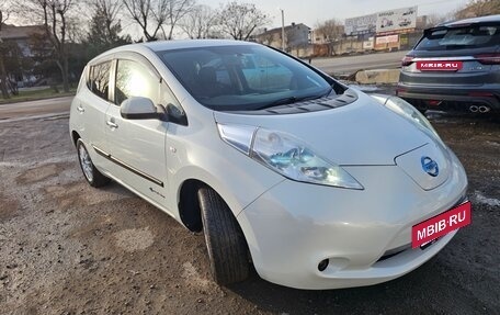 Nissan Leaf I, 2014 год, 710 000 рублей, 13 фотография