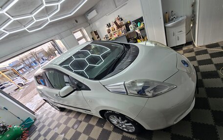 Nissan Leaf I, 2014 год, 710 000 рублей, 23 фотография