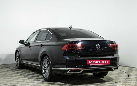 Volkswagen Passat B8 рестайлинг, 2020 год, 3 299 700 рублей, 7 фотография