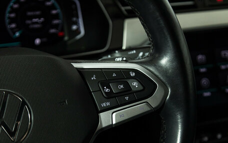 Volkswagen Passat B8 рестайлинг, 2020 год, 3 299 700 рублей, 24 фотография