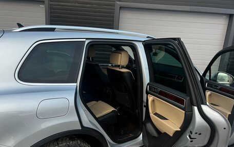 Volkswagen Touareg III, 2016 год, 3 650 000 рублей, 2 фотография