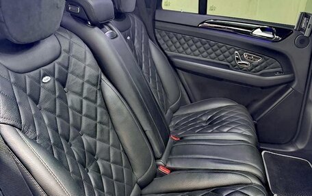 Mercedes-Benz GLS, 2017 год, 4 800 000 рублей, 19 фотография