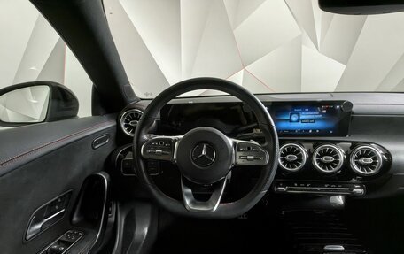 Mercedes-Benz CLA, 2020 год, 3 343 000 рублей, 20 фотография