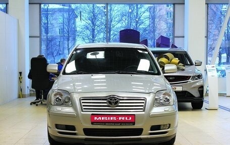 Toyota Avensis III рестайлинг, 2006 год, 570 000 рублей, 2 фотография