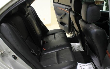 Toyota Avensis III рестайлинг, 2006 год, 570 000 рублей, 22 фотография