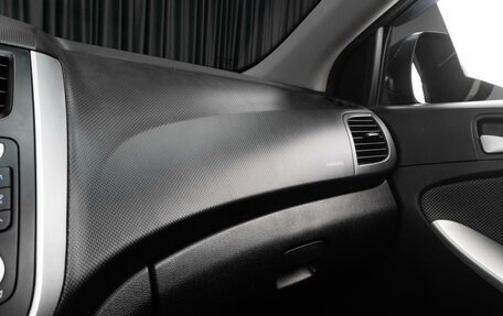 Hyundai Solaris II рестайлинг, 2013 год, 899 000 рублей, 19 фотография