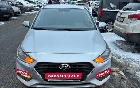 Hyundai Solaris II рестайлинг, 2019 год, 1 200 000 рублей, 10 фотография