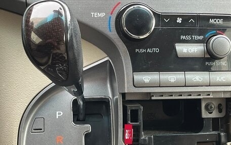 Toyota Venza I, 2010 год, 1 690 000 рублей, 7 фотография