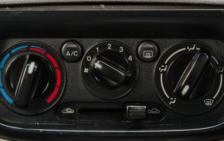 Mazda Demio III (DE), 2000 год, 270 000 рублей, 15 фотография