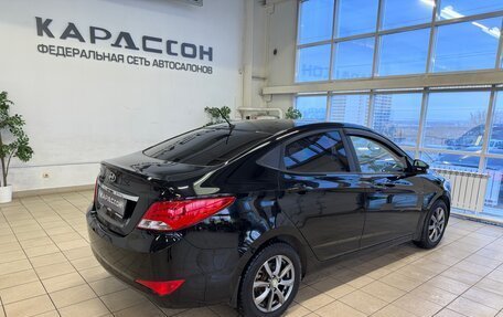 Hyundai Solaris II рестайлинг, 2016 год, 1 100 000 рублей, 2 фотография