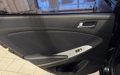 Hyundai Solaris II рестайлинг, 2016 год, 1 100 000 рублей, 15 фотография